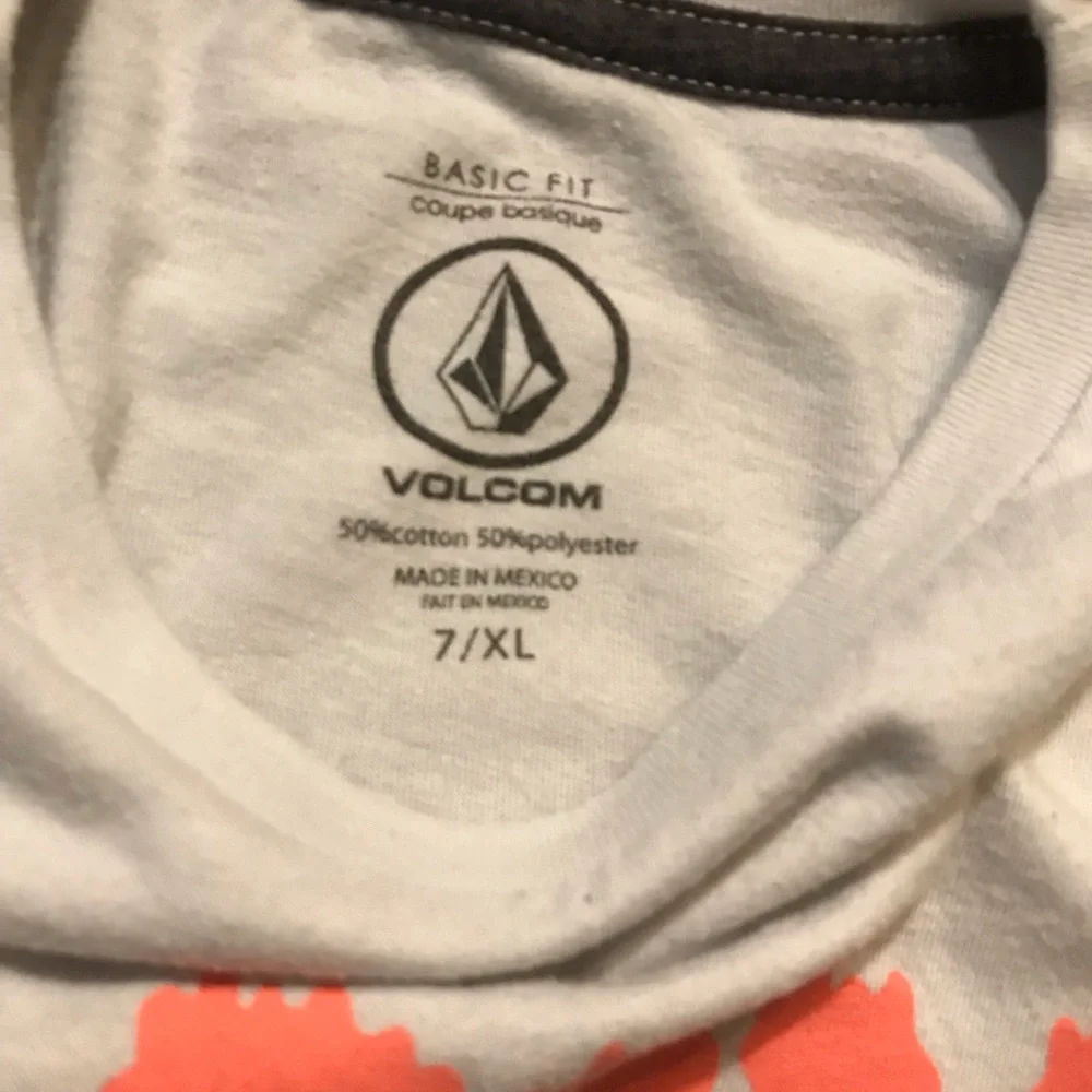 Volcom tee - Picture 3 of 3
